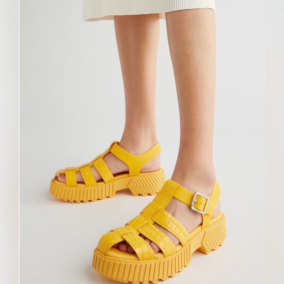 Sorel Shoes - NEW SOREL ONA™ Streetworks Fisherman Mid Sandals Chunky Flats Yellow Casual sz 9